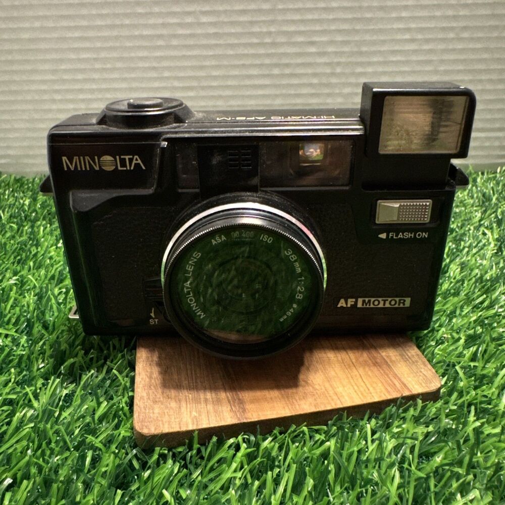 Minolta Hi-Matic AF2-M 38mm f/2.8 Point Shoot 35 mm Film Camera Working